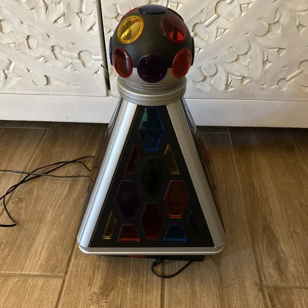 VGT Memorex MKA330 Disco Party Light Pyramid Ball Multicolor Dance Disco Rainbow